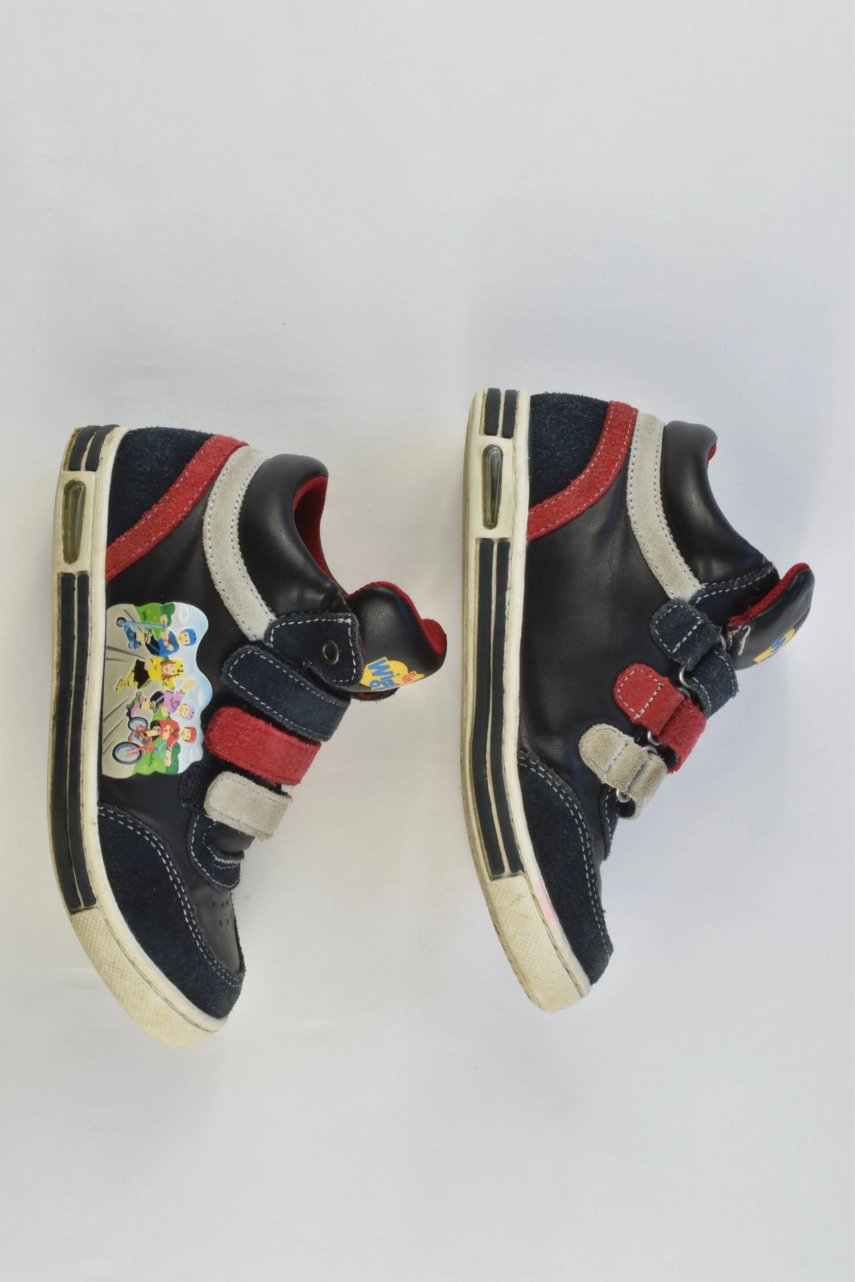 Airflex Size 11 The Wiggles Leather Shoes