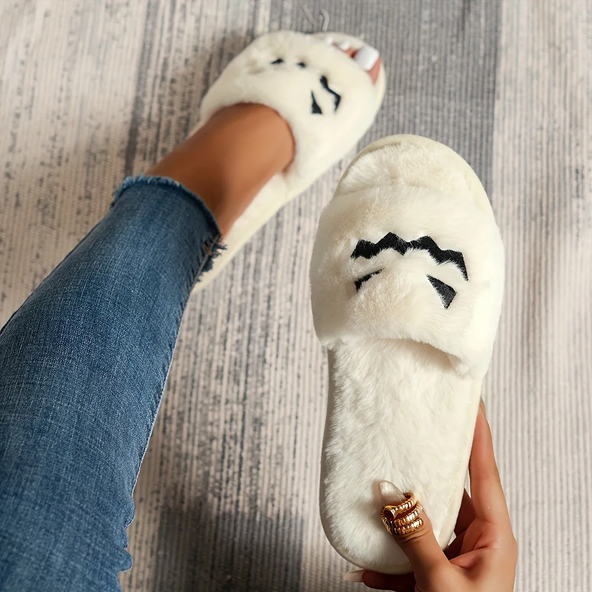 Cute Halloween Casual Slip On Plush Shoes,