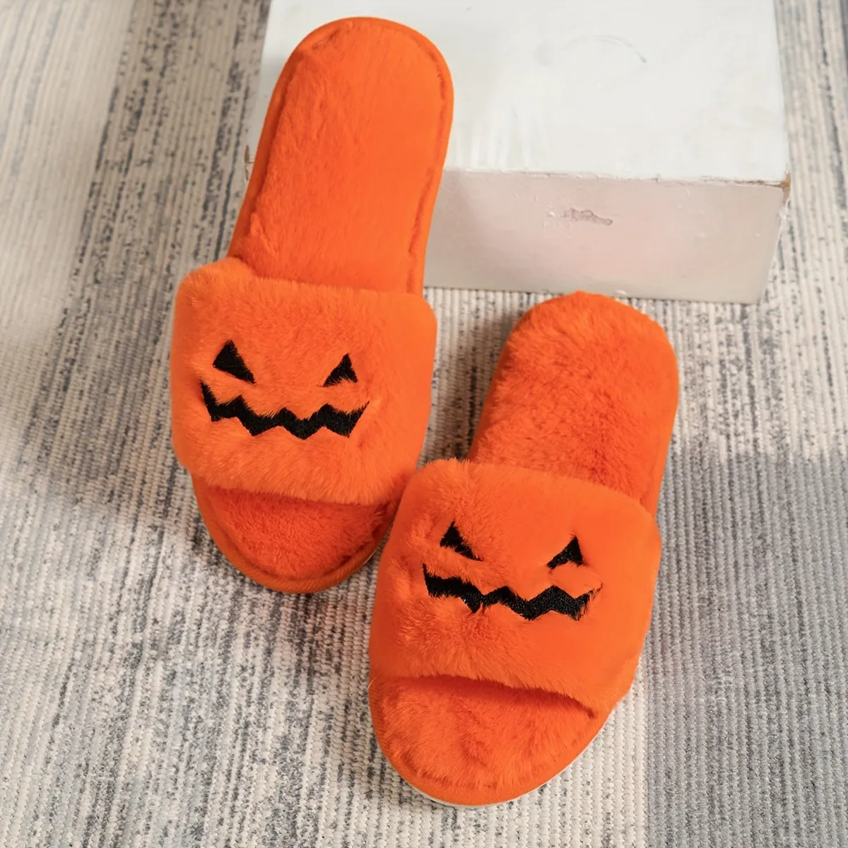 Cute Halloween Casual Slip On Plush Shoes,