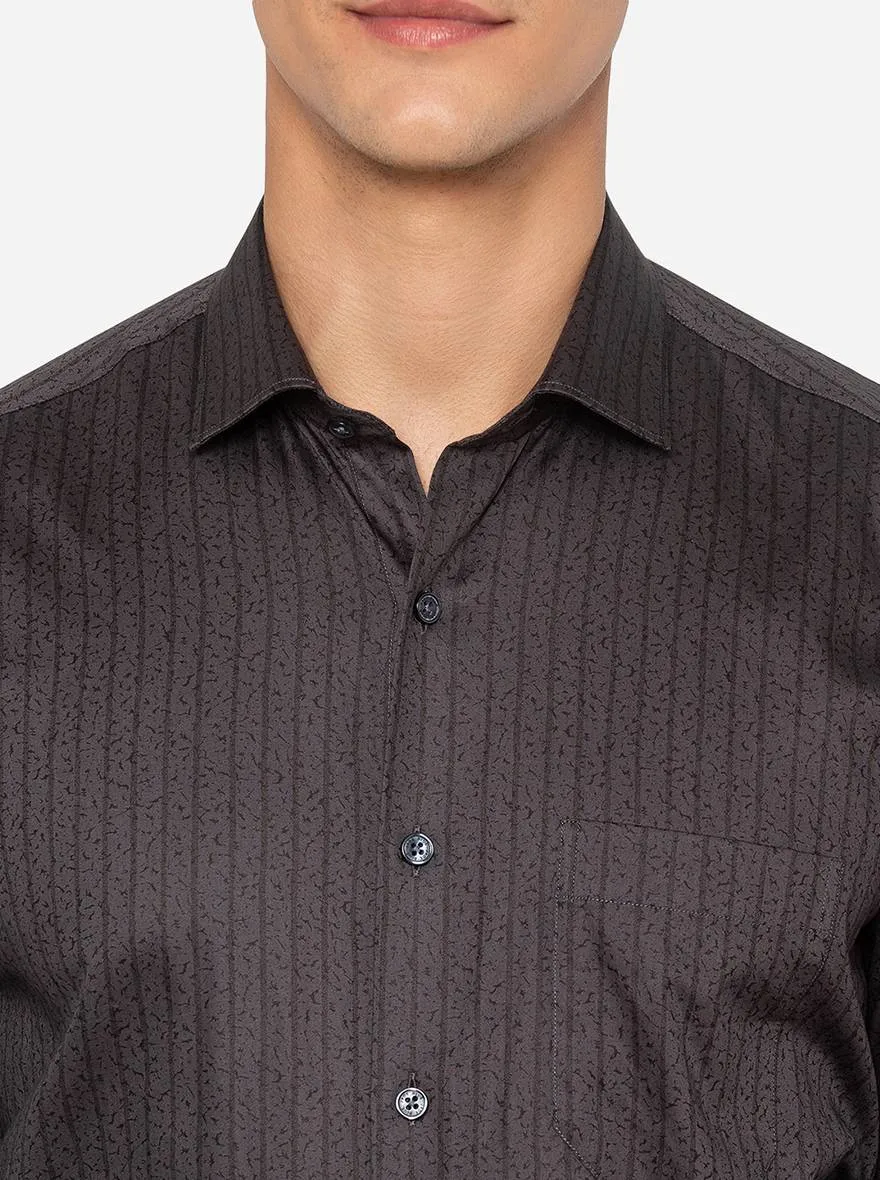Dark Grey Printed Regular Fit Formal Shirt | JadeBlue