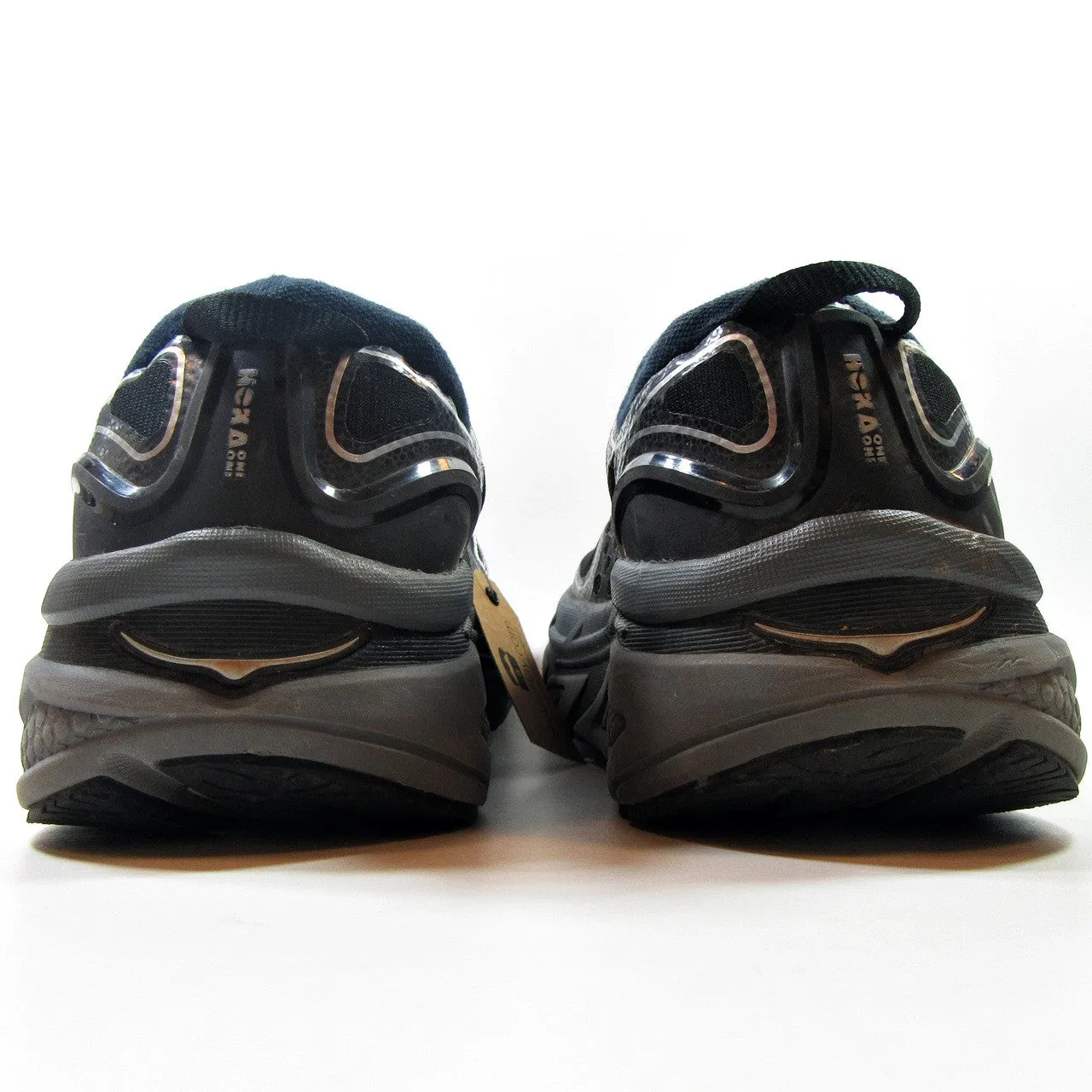 HOKA ONE ONE - Valor 2