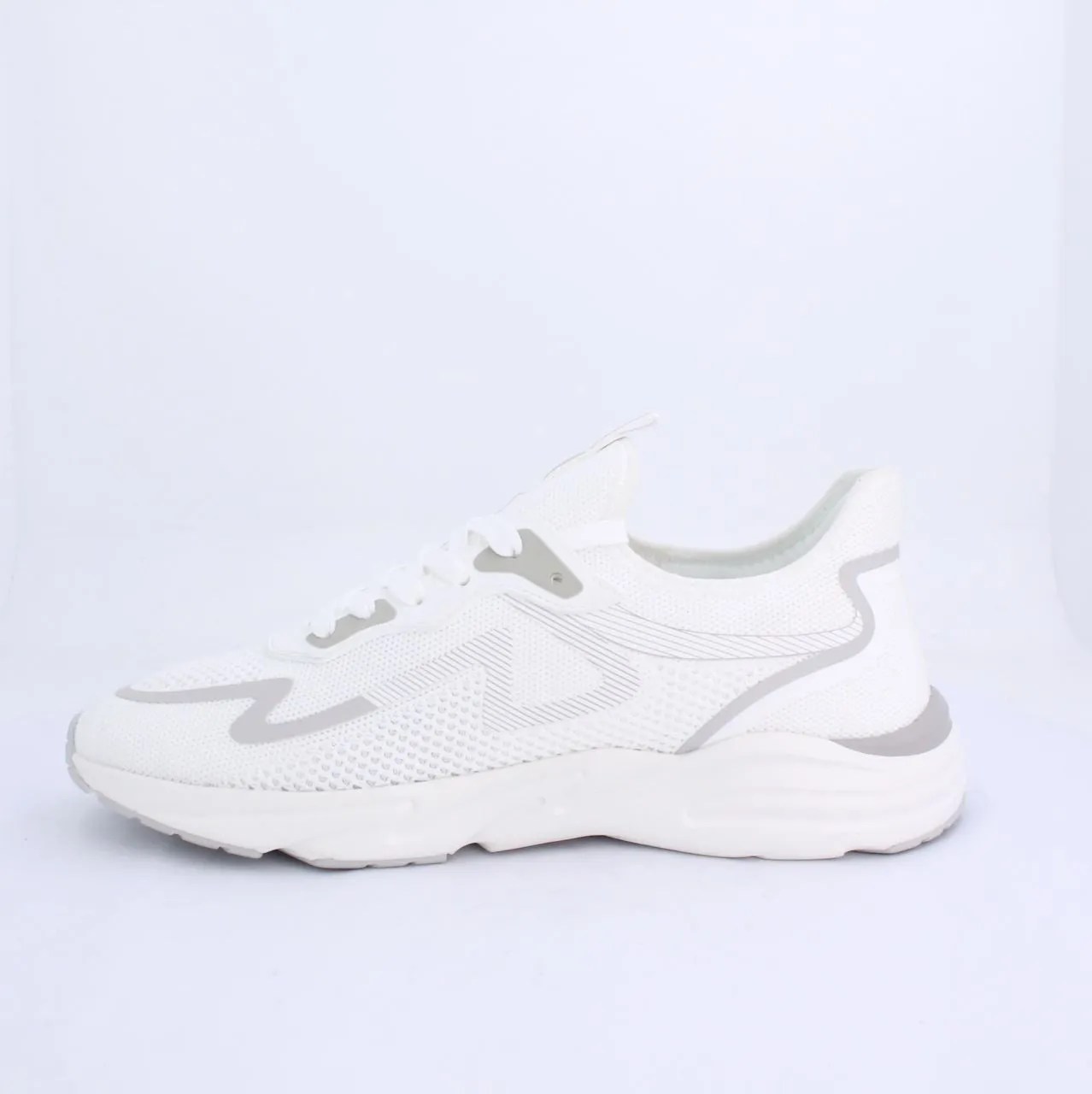 LECLERC MENS LACEUP TRAINERS-WHITE