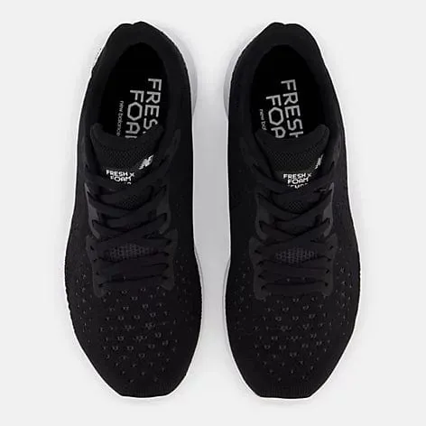 New Balance Women's Tempo v2 Running Shoes- Black/White