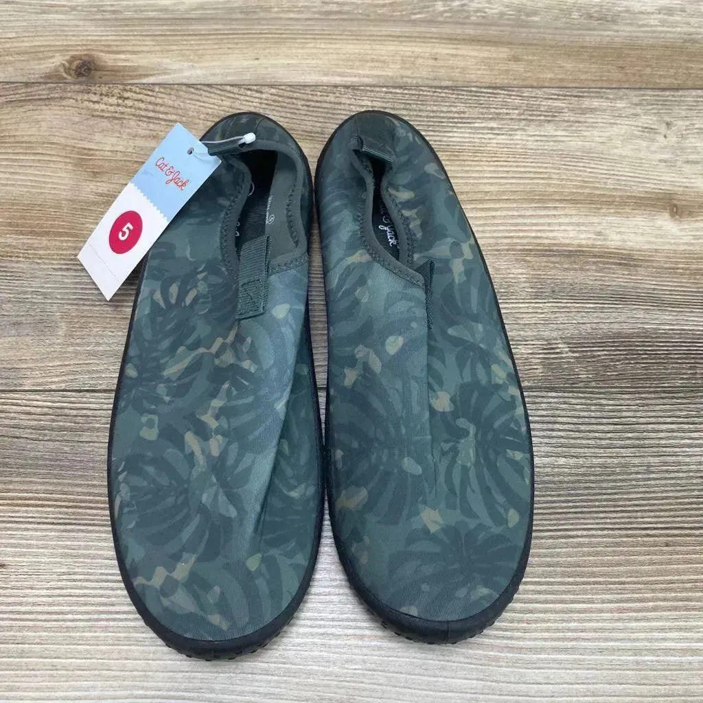 NEW Cat & Jack Grover Slip-On Water Shoes sz 5Y