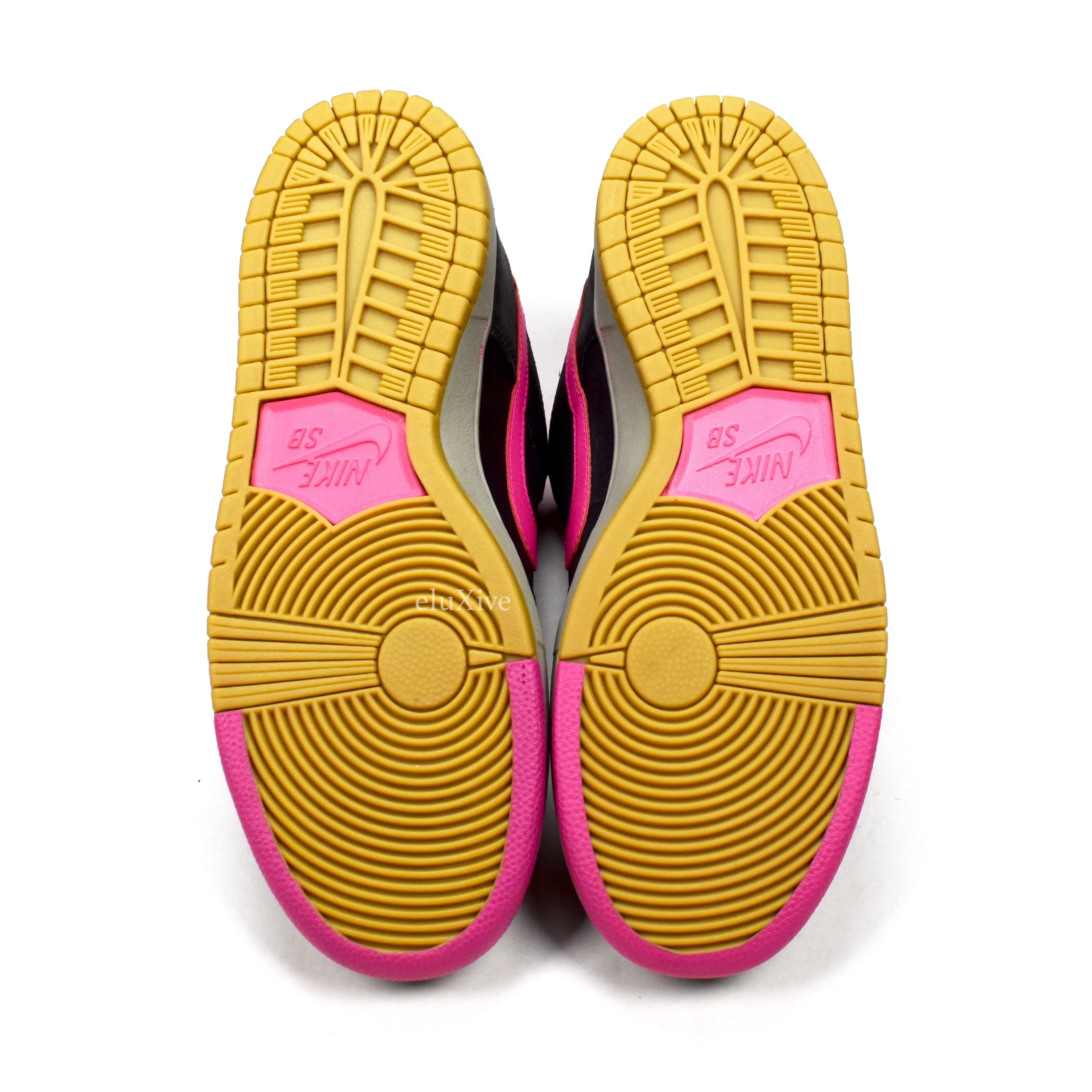 Nike - Dunk Low Premium SB QS 'Disposable'