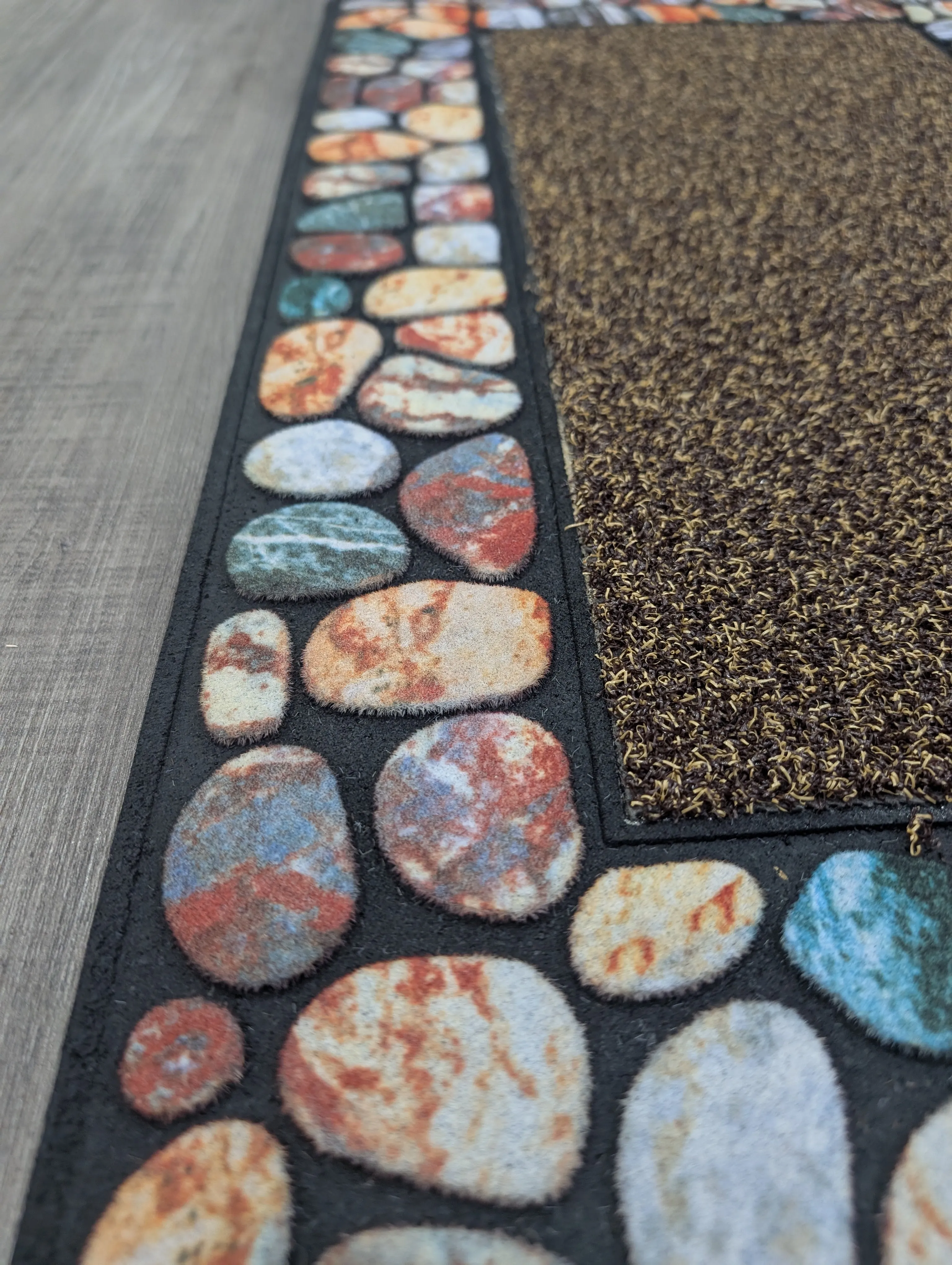 Outdoor Mat Pebble Border 45x76cm - Multi
