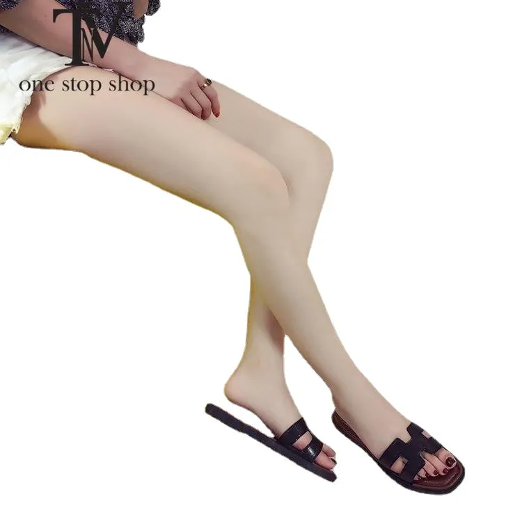 Summer new style sandals for women, fashionable outer wear, Korean version, flat soft bottom, one-line women's sandals, outdoor slippers