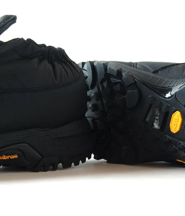 White Mountaineering/PADDED VIBRAM SOLE SHORT BOOTS(BLACK)
