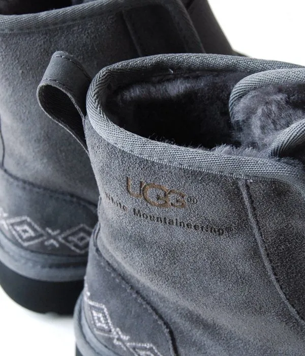 White Mountaineering/WM × UGG EMBROIDERED FRONT GORE BOOTS MENS (GRAY)